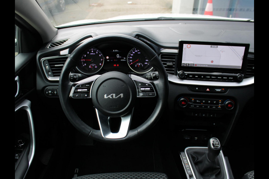 Kia Ceed Sportswagon 1.0 T-GDi DynamicPlusLine | Trekhaak| Climate control | Stoel en stuurverwarming | Keyless entry | Kia Ceed Sportswagon 1.0 T-GDi DynamicPlusLine | Trekhaak| Climate control | Stoel en stuurverwarming | Keyless entry |