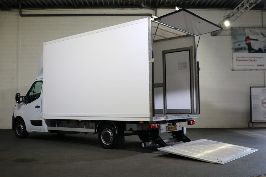 Renault Master 2.3 dCi 165pk Bakwagen met Laadklep Renault Master 2.3 dCi 165pk Bakwagen met Laadklep