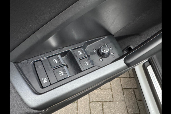 Audi Q3 Sportback 45 TFSI quattro S-Line Pano/B&O/230pk/Full! Audi Q3 Sportback 45 TFSI quattro S-Line Pano/B&O/230pk/Full!