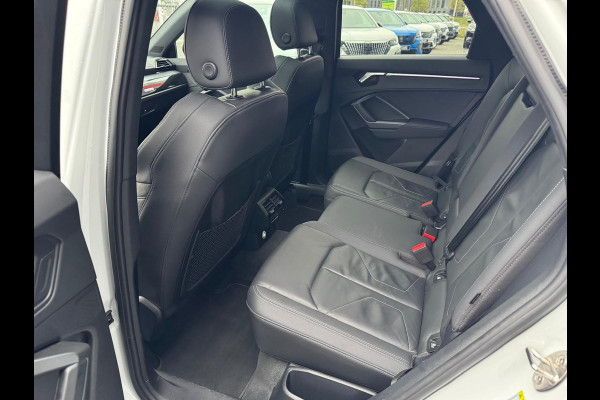 Audi Q3 Sportback 45 TFSI quattro S-Line Pano/B&O/230pk/Full! Audi Q3 Sportback 45 TFSI quattro S-Line Pano/B&O/230pk/Full!