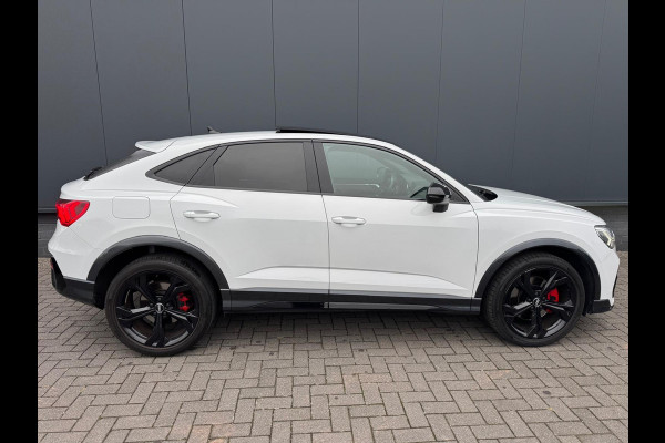 Audi Q3 Sportback 45 TFSI quattro S-Line Pano/B&O/230pk/Full! Audi Q3 Sportback 45 TFSI quattro S-Line Pano/B&O/230pk/Full!