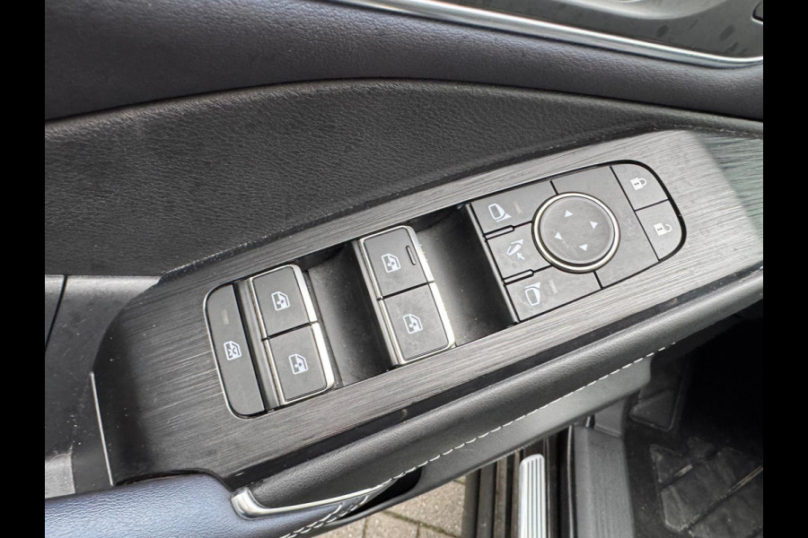 Nissan QASHQAI 1.3 MHEV Tekna /Pano /Led /1e eigenaar