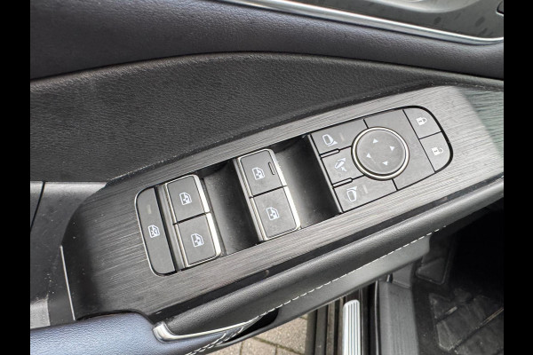 Nissan QASHQAI 1.3 MHEV Tekna /Pano /Led /1e eigenaar