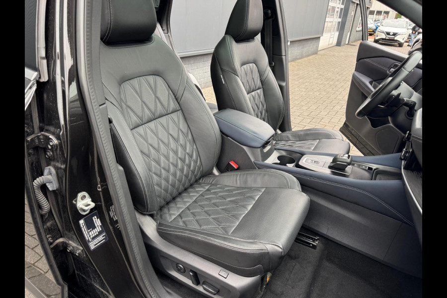 Nissan QASHQAI 1.3 MHEV 158Pk Tekna+ /Pano/Leer/Bose/HUD /Trekhaak Nissan QASHQAI 1.3 MHEV 158Pk Tekna+ /Pano/Leer/Bose/HUD /Trekhaak