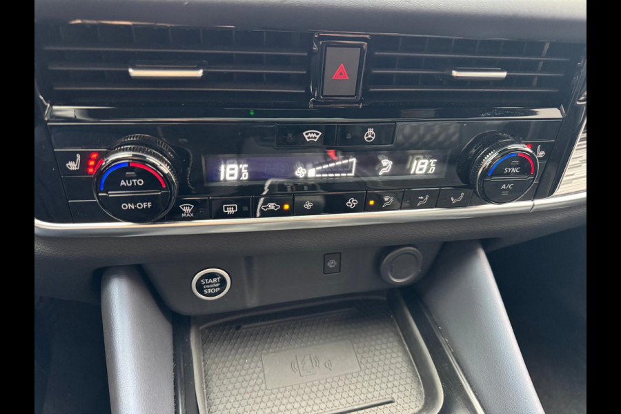 Nissan QASHQAI 1.3 MHEV 158Pk Tekna+ /Pano/Leer/Bose/HUD /Trekhaak Nissan QASHQAI 1.3 MHEV 158Pk Tekna+ /Pano/Leer/Bose/HUD /Trekhaak