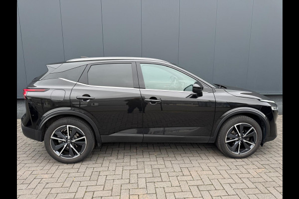 Nissan QASHQAI 1.3 MHEV 158Pk Tekna+ /Pano/Leer/Bose/HUD /Trekhaak Nissan QASHQAI 1.3 MHEV 158Pk Tekna+ /Pano/Leer/Bose/HUD /Trekhaak