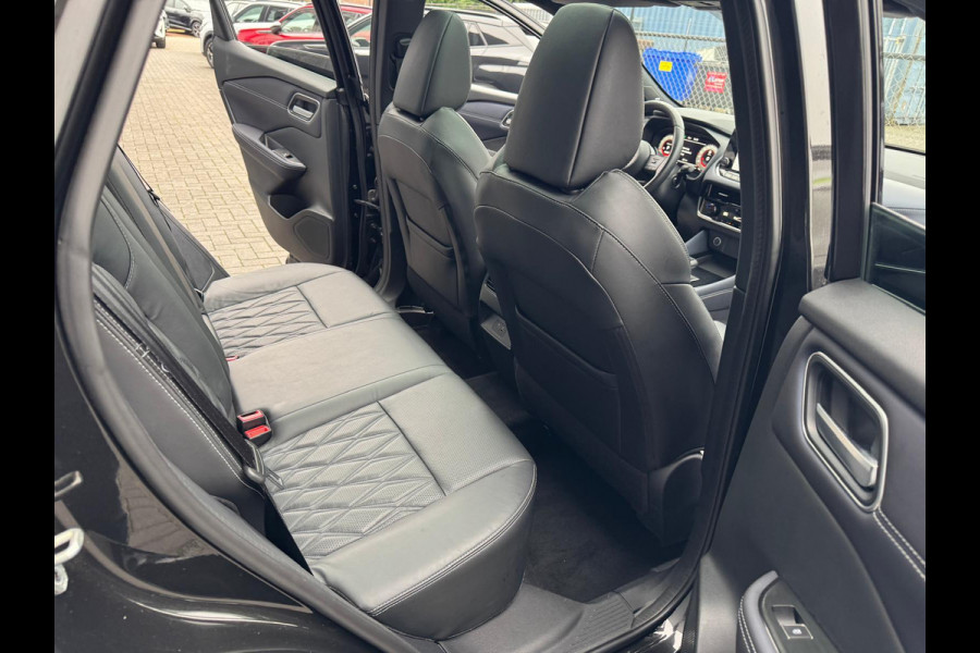 Nissan QASHQAI 1.3 MHEV 158Pk Tekna+ /Pano/Leer/Bose/HUD /Trekhaak Nissan QASHQAI 1.3 MHEV 158Pk Tekna+ /Pano/Leer/Bose/HUD /Trekhaak