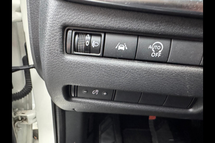 Nissan QASHQAI 1.3 MHEV 158Pk Tekna+ /Pano/Leer/Bose/HUD /Trekhaak Nissan QASHQAI 1.3 MHEV 158Pk Tekna+ /Pano/Leer/Bose/HUD /Trekhaak