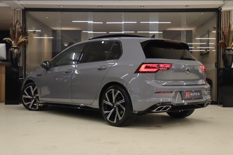 Volkswagen Golf 1.5 eTSI R-Line Business PANO/CAM/CARPLAY/KEYLES/ACC/VOL