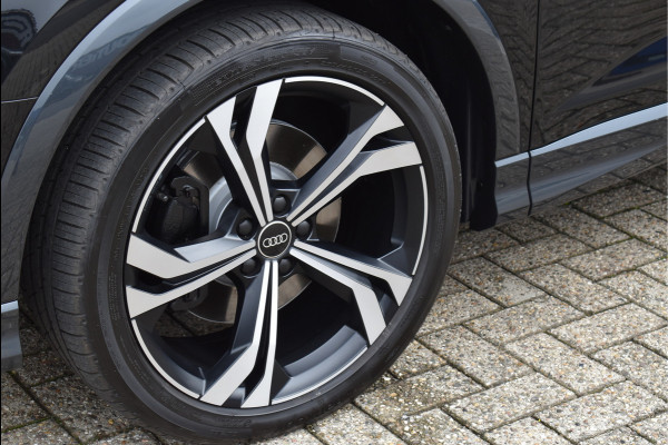 Audi Q3 Sportback 45 TFSI e S-Line 245 Pk Black Ed Navi Camera ACC Leder Matrix 20 Inch