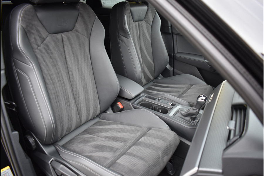 Audi Q3 Sportback 45 TFSI e S-Line 245 Pk Black Ed Navi Camera ACC Leder Matrix 20 Inch