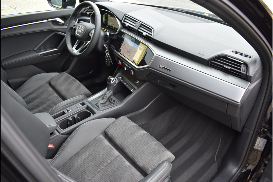 Audi Q3 Sportback 45 TFSI e S-Line 245 Pk Black Ed Navi Camera ACC Leder Matrix 20 Inch