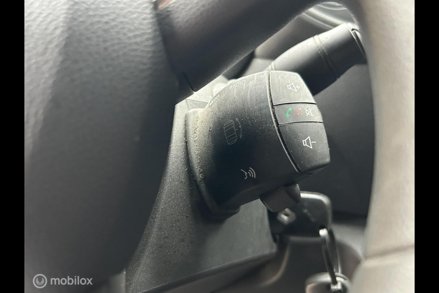 Renault Master bestel T35 2.3 dCi 180 PK!!! AUTOMAAT L3H2 Airco / Imperiaal / LED / 133.742 KM