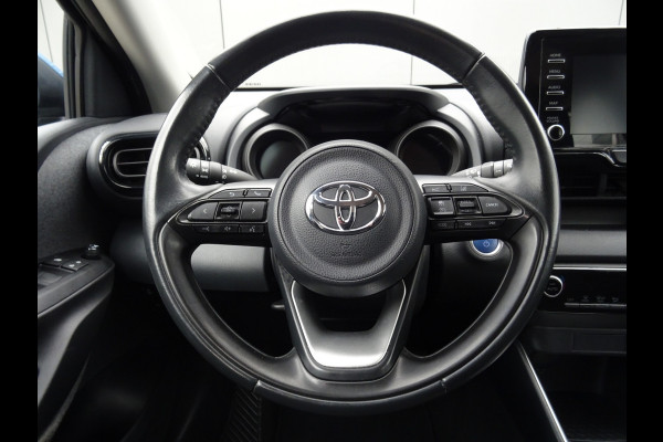 Toyota Yaris 1.5 Hybrid Dynamic * LED * CAMERA * NAVIGATIE !! Toyota Yaris 1.5 Hybrid Dynamic * LED * CAMERA * NAVIGATIE !!