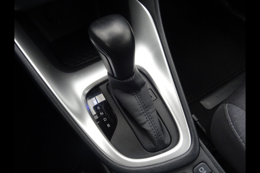 Toyota Yaris 1.5 Hybrid Dynamic * LED * CAMERA * NAVIGATIE !! Toyota Yaris 1.5 Hybrid Dynamic * LED * CAMERA * NAVIGATIE !!