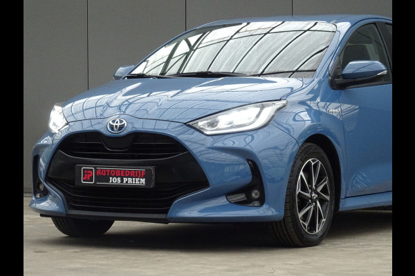 Toyota Yaris 1.5 Hybrid Dynamic * LED * CAMERA * NAVIGATIE !! Toyota Yaris 1.5 Hybrid Dynamic * LED * CAMERA * NAVIGATIE !!