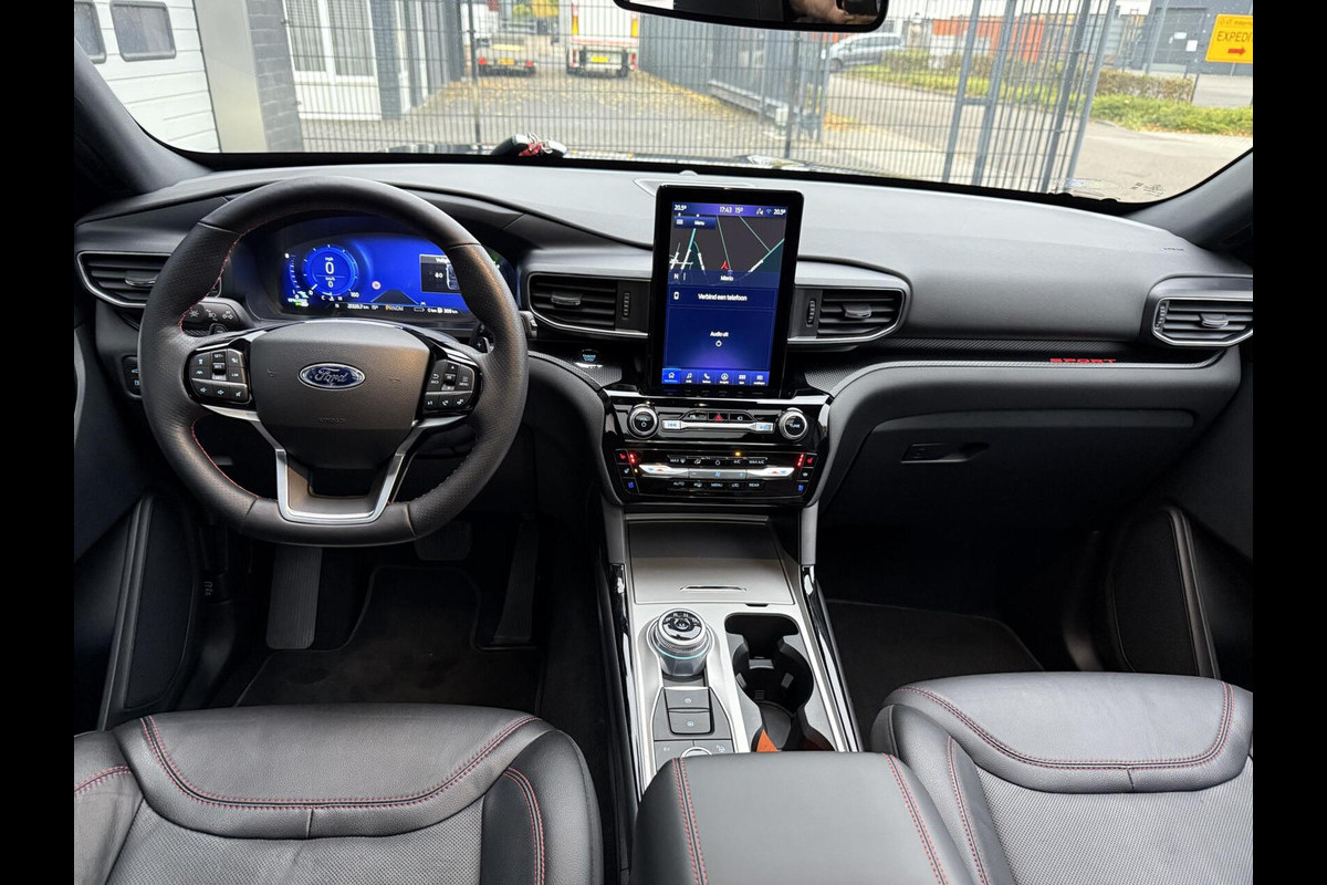 Ford Explorer 3.0 V6 EcoBoost PHEV ST-Line 7P Ford Explorer 3.0 V6 EcoBoost PHEV ST-Line 7P