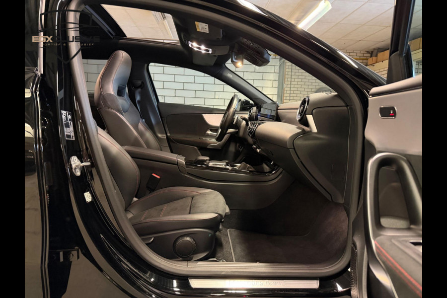 Mercedes-Benz A-Klasse 250 e AMG/Pano/MBUX Mercedes-Benz A-Klasse 250 e AMG/Pano/MBUX