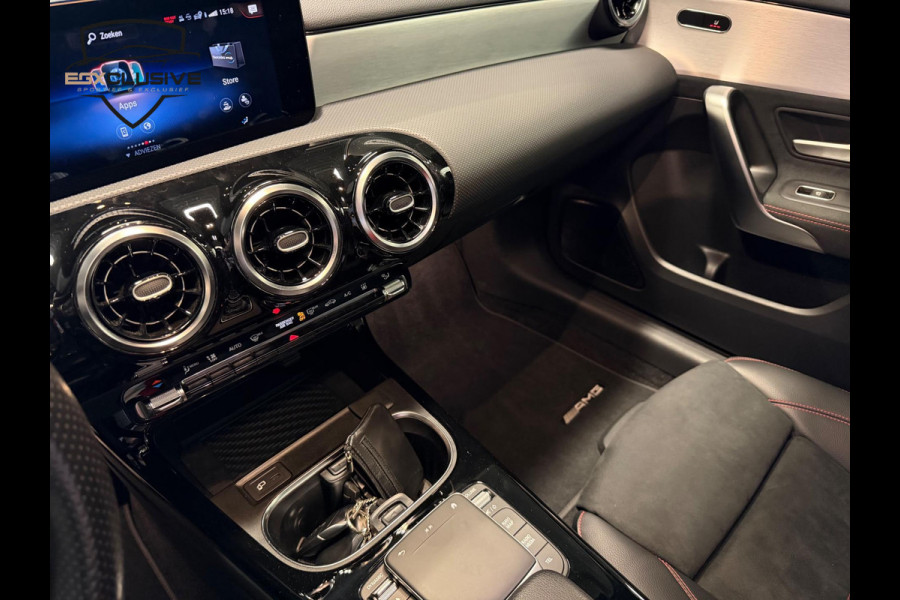 Mercedes-Benz A-Klasse 250 e AMG/Pano/MBUX Mercedes-Benz A-Klasse 250 e AMG/Pano/MBUX