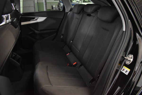 Audi A4 Avant 35 TFSI 2.0 150PK S-TRONIC PRO-LINE** CARPLAY/PDC/LED***