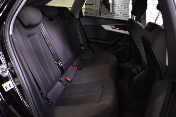 Audi A4 Avant 35 TFSI 2.0 150PK S-TRONIC PRO-LINE** CARPLAY/PDC/LED***