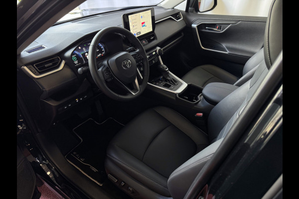 Toyota RAV4 2.5 Hybrid LED LEER CAMERA ELEK.KLEP NAVI CAMERA 18''LMV ADAP.CRUISE ELEK.STOEL STUUR STOELVERW ✅2025✅