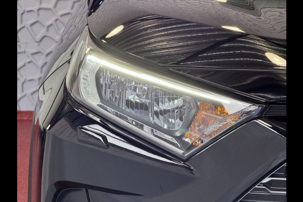 Toyota RAV4 2.5 Hybrid LED LEER CAMERA ELEK.KLEP NAVI CAMERA 18''LMV ADAP.CRUISE ELEK.STOEL STUUR STOELVERW ✅2025✅