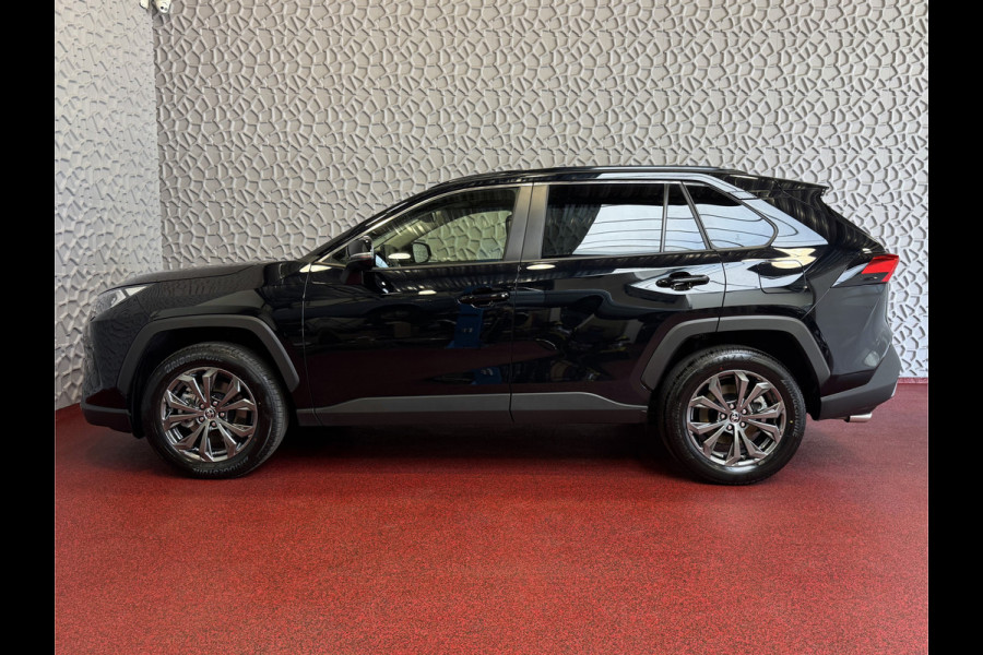 Toyota RAV4 2.5 Hybrid LED LEER CAMERA ELEK.KLEP NAVI CAMERA 18''LMV ADAP.CRUISE ELEK.STOEL STUUR STOELVERW ✅2025✅