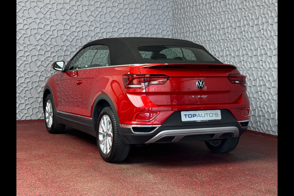 Volkswagen T-Roc Cabrio TSI VIR.COCKPIT CARPLAY NAVI IQ.LED STOEL/STUUR.VERW DAB ADAP.CRUISE 05/2024 "Volkswagen rijden begint bij Topautos.nl – 75 topmodellen direct op voorraad!"