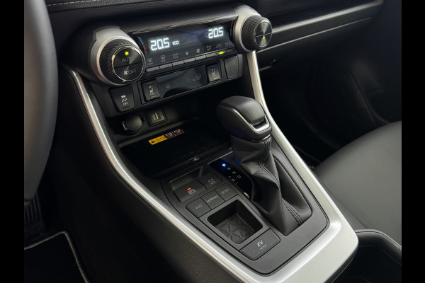 Toyota RAV4 2.5 Hybrid LED LEER CAMERA ELEK.KLEP NAVI CAMERA 18''LMV ADAP.CRUISE ELEK.STOEL STUUR STOELVERW ✅2025✅