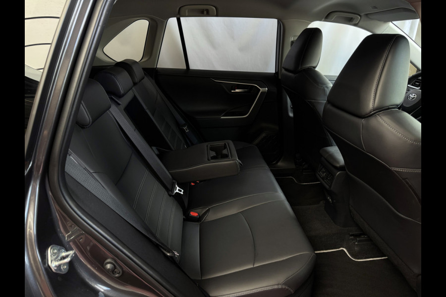 Toyota RAV4 2.5 Hybrid LED LEER CAMERA ELEK.KLEP NAVI CAMERA 18''LMV ADAP.CRUISE ELEK.STOEL STUUR STOELVERW ✅2025✅