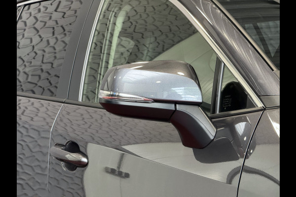 Toyota RAV4 2.5 Hybrid LED LEER CAMERA ELEK.KLEP NAVI CAMERA 18''LMV ADAP.CRUISE ELEK.STOEL STUUR STOELVERW ✅2025✅