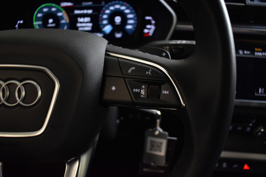 Audi Q3 45 TFSI e 245pk S-TRONIC PRO-LINE TREKHAAK/CARPLAY/ACC***