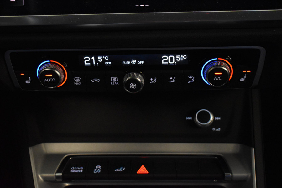 Audi Q3 45 TFSI e 245pk S-TRONIC PRO-LINE TREKHAAK/CARPLAY/ACC***