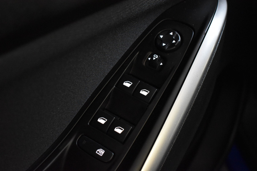 Opel Grandland X 1.2 TURBO BUSINESS EDITION NAVI/CARPLAY/PDC