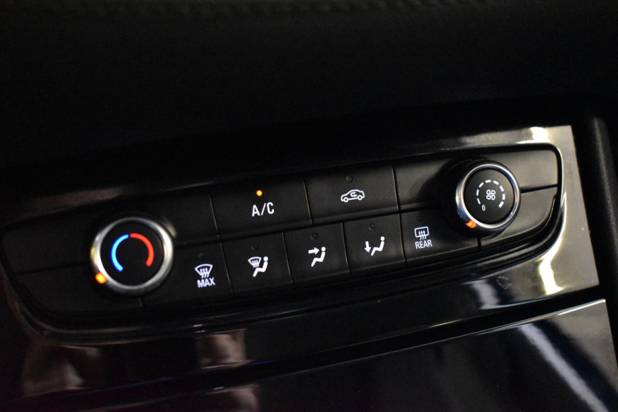 Opel Grandland X 1.2 TURBO BUSINESS EDITION NAVI/CARPLAY/PDC