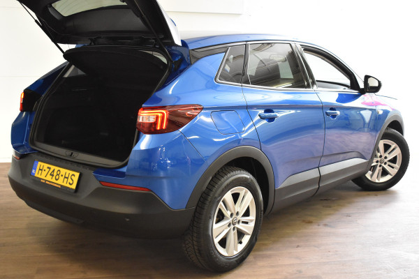 Opel Grandland X 1.2 TURBO BUSINESS EDITION NAVI/CARPLAY/PDC
