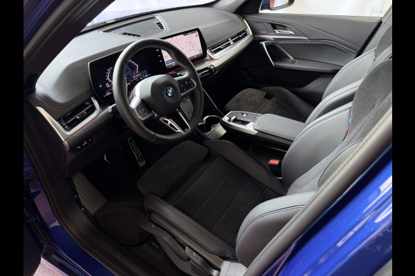 BMW X1 XDRIVE 25E PHEV M-SPORT LED ELEK.KLEP NAVI STOELVERW M-SHADOW LINE CARPLAY/ANDROID ZWARTE.HEMEL PHEV PLUG IN HYBRID AWD 4X4 4WD BMW X1 XDRIVE 25E PHEV M-SPORT LED ELEK.KLEP NAVI STOELVERW M-SHADOW LINE CARPLAY/ANDROID ZWARTE.HEMEL PHEV PLUG IN HYBRID AWD 4X4 4WD
