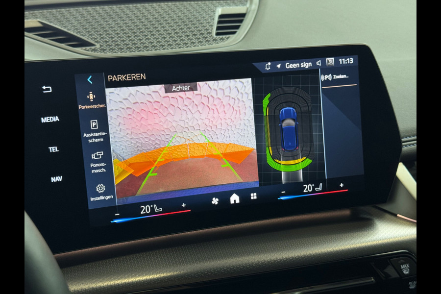 BMW X1 XDRIVE 25E PHEV M-SPORT LED ELEK.KLEP NAVI STOELVERW M-SHADOW LINE CARPLAY/ANDROID ZWARTE.HEMEL PHEV PLUG IN HYBRID AWD 4X4 4WD BMW X1 XDRIVE 25E PHEV M-SPORT LED ELEK.KLEP NAVI STOELVERW M-SHADOW LINE CARPLAY/ANDROID ZWARTE.HEMEL PHEV PLUG IN HYBRID AWD 4X4 4WD