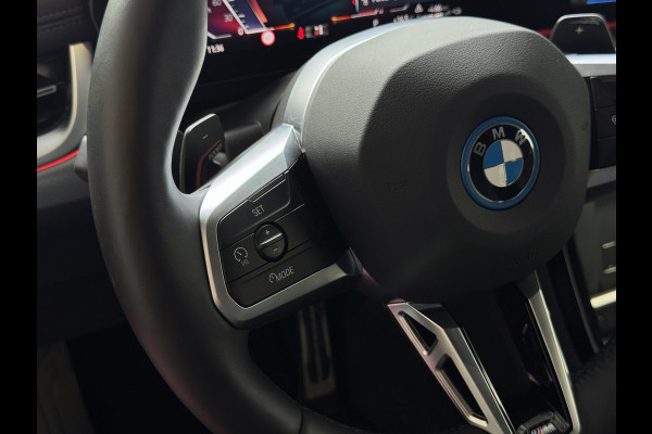 BMW X1 XDRIVE 25E PHEV M-SPORT LED ELEK.KLEP NAVI STOELVERW M-SHADOW LINE CARPLAY/ANDROID ZWARTE.HEMEL PHEV PLUG IN HYBRID AWD 4X4 4WD BMW X1 XDRIVE 25E PHEV M-SPORT LED ELEK.KLEP NAVI STOELVERW M-SHADOW LINE CARPLAY/ANDROID ZWARTE.HEMEL PHEV PLUG IN HYBRID AWD 4X4 4WD