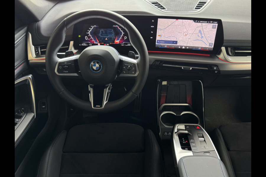 BMW X1 XDRIVE 25E PHEV M-SPORT LED ELEK.KLEP NAVI STOELVERW M-SHADOW LINE CARPLAY/ANDROID ZWARTE.HEMEL PHEV PLUG IN HYBRID AWD 4X4 4WD BMW X1 XDRIVE 25E PHEV M-SPORT LED ELEK.KLEP NAVI STOELVERW M-SHADOW LINE CARPLAY/ANDROID ZWARTE.HEMEL PHEV PLUG IN HYBRID AWD 4X4 4WD