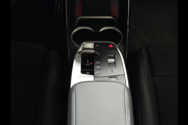 BMW X1 XDRIVE 25E PHEV M-SPORT LED ELEK.KLEP NAVI STOELVERW M-SHADOW LINE CARPLAY/ANDROID ZWARTE.HEMEL PHEV PLUG IN HYBRID AWD 4X4 4WD BMW X1 XDRIVE 25E PHEV M-SPORT LED ELEK.KLEP NAVI STOELVERW M-SHADOW LINE CARPLAY/ANDROID ZWARTE.HEMEL PHEV PLUG IN HYBRID AWD 4X4 4WD