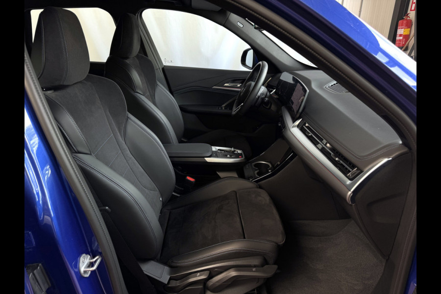 BMW X1 XDRIVE 25E PHEV M-SPORT LED ELEK.KLEP NAVI STOELVERW M-SHADOW LINE CARPLAY/ANDROID ZWARTE.HEMEL PHEV PLUG IN HYBRID AWD 4X4 4WD BMW X1 XDRIVE 25E PHEV M-SPORT LED ELEK.KLEP NAVI STOELVERW M-SHADOW LINE CARPLAY/ANDROID ZWARTE.HEMEL PHEV PLUG IN HYBRID AWD 4X4 4WD