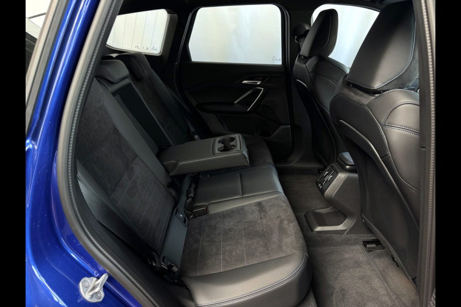 BMW X1 XDRIVE 25E PHEV M-SPORT LED ELEK.KLEP NAVI STOELVERW M-SHADOW LINE CARPLAY/ANDROID ZWARTE.HEMEL PHEV PLUG IN HYBRID AWD 4X4 4WD BMW X1 XDRIVE 25E PHEV M-SPORT LED ELEK.KLEP NAVI STOELVERW M-SHADOW LINE CARPLAY/ANDROID ZWARTE.HEMEL PHEV PLUG IN HYBRID AWD 4X4 4WD