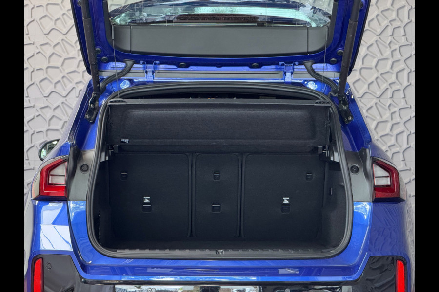BMW X1 XDRIVE 25E PHEV M-SPORT LED ELEK.KLEP NAVI STOELVERW M-SHADOW LINE CARPLAY/ANDROID ZWARTE.HEMEL PHEV PLUG IN HYBRID AWD 4X4 4WD BMW X1 XDRIVE 25E PHEV M-SPORT LED ELEK.KLEP NAVI STOELVERW M-SHADOW LINE CARPLAY/ANDROID ZWARTE.HEMEL PHEV PLUG IN HYBRID AWD 4X4 4WD