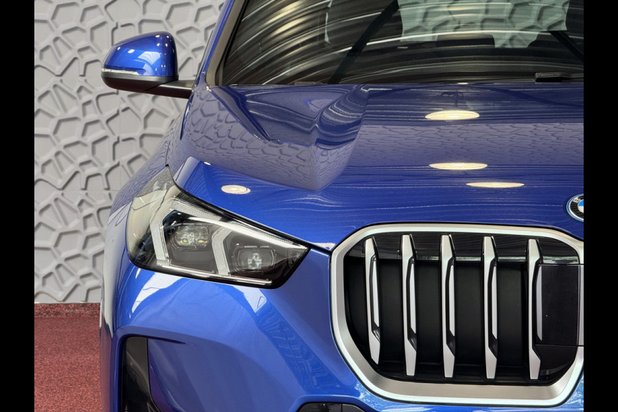BMW X1 XDRIVE 25E PHEV M-SPORT LED ELEK.KLEP NAVI STOELVERW M-SHADOW LINE CARPLAY/ANDROID ZWARTE.HEMEL PHEV PLUG IN HYBRID AWD 4X4 4WD BMW X1 XDRIVE 25E PHEV M-SPORT LED ELEK.KLEP NAVI STOELVERW M-SHADOW LINE CARPLAY/ANDROID ZWARTE.HEMEL PHEV PLUG IN HYBRID AWD 4X4 4WD
