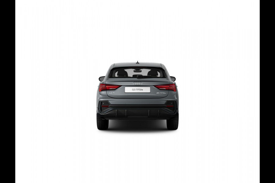 Audi Q3 Sportback 45 TFSI e Business Edition 245pk | Navigatie | Sportstoelen | 18 inch Lichtmetalen velgen  | Parkeersensoren voor en achter