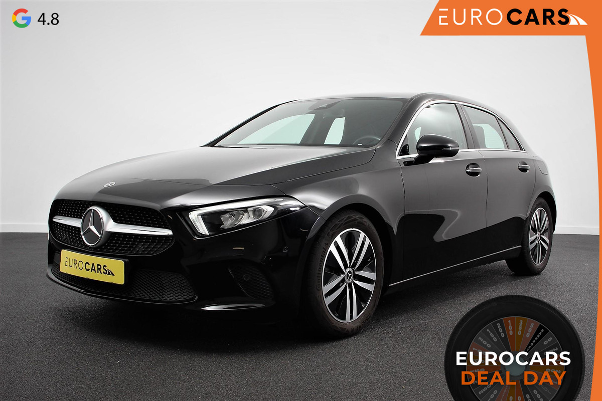 Mercedes-Benz A-Klasse 200 Automaat Progressive Navigatie Camera Climate Control Cruise Control Lane Assist Keyless Go Verkeersbord Herkenning 17 Inch Lichtmetaal Mercedes-Benz A-Klasse 200 Automaat Progressive Navigatie Camera Climate Control Cruise Control Lane Assist Keyless Go Verkeersbord Herkenning 17 Inch Lichtmetaal