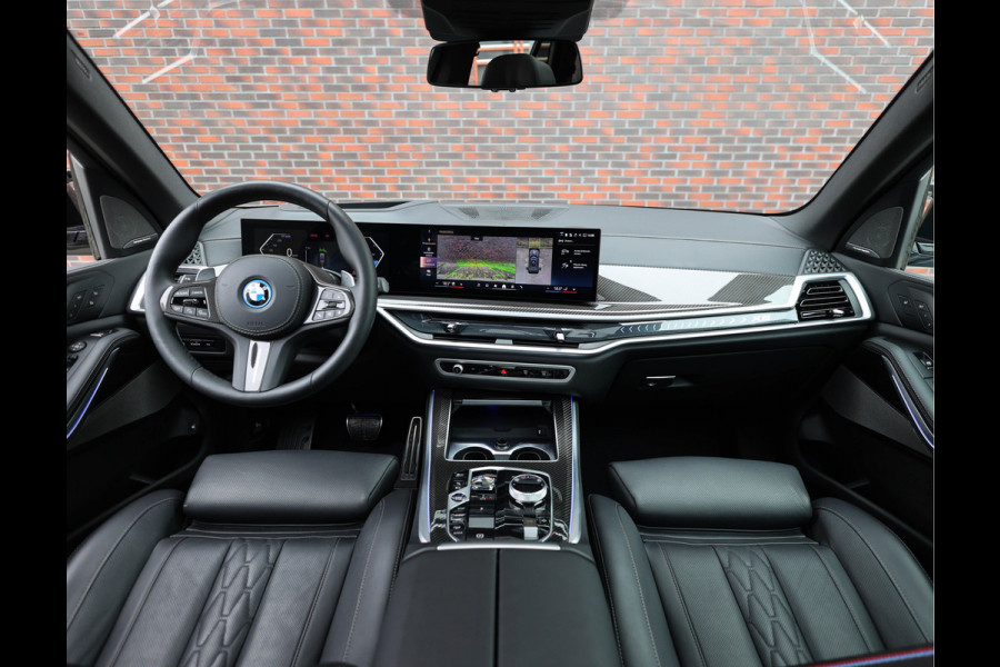 BMW X5 50e xDrive | M Performance - Pano - Trekhaak BMW X5 50e xDrive | M Performance - Pano - Trekhaak