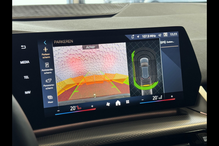 BMW 2 Serie Active Tourer ✅ 230E ✅ XDRIVE 326 PK M SPORT LED ELEK.KLEP CAMERA WEGKLAPBARE.TREKHAAK 04/2024 AWD 4X4 4WD M-Sportpakket  PHEV